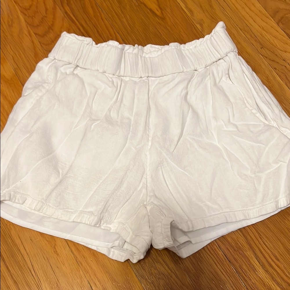 Hollister White Women's Shorts